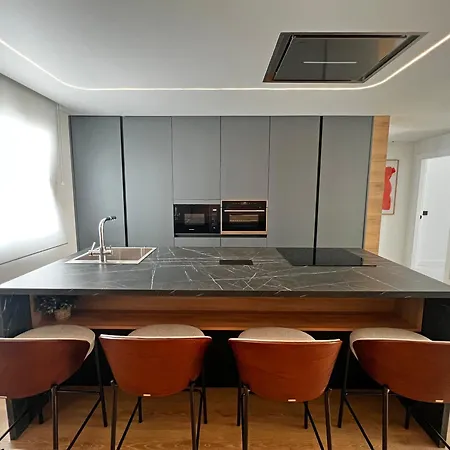 Διαμέρισμα Serenity - Contemporary 2 Bedroom Μαρμπέλλα